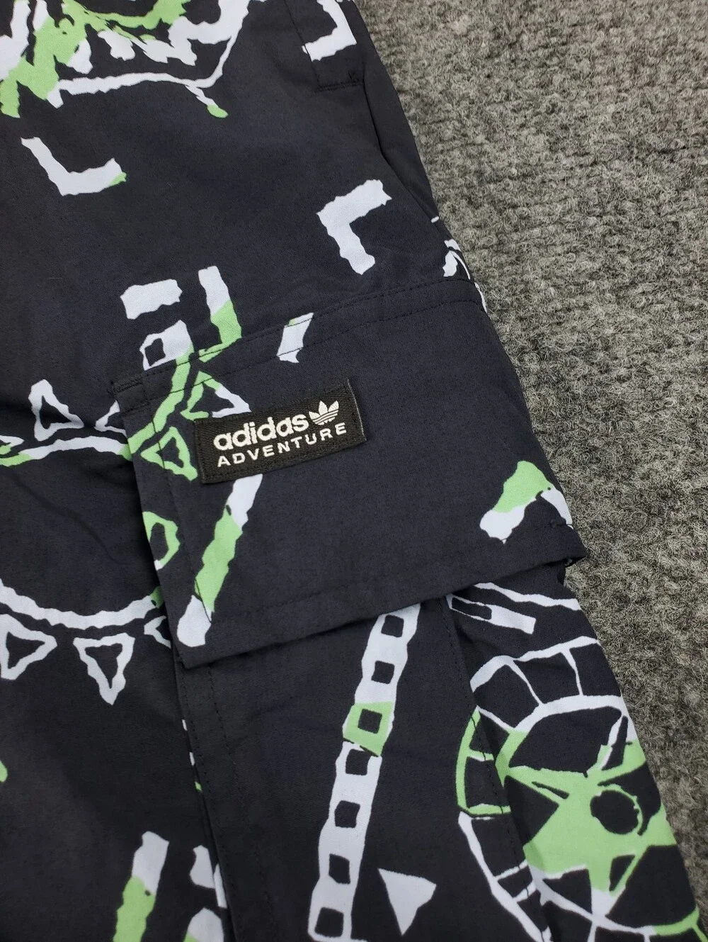 Adidas Originals Adventure All Over Print Cargo Pants XL Black Green Compass